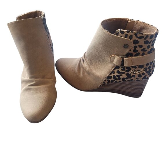 Blowfish Shoes - NWT BlowFish Leopard and tan booties Size 6 1/2